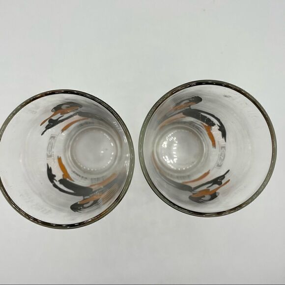 Pair of Vintage Looney Toons Daffy Duck Pepsi Glasses - Picture 3 of 6